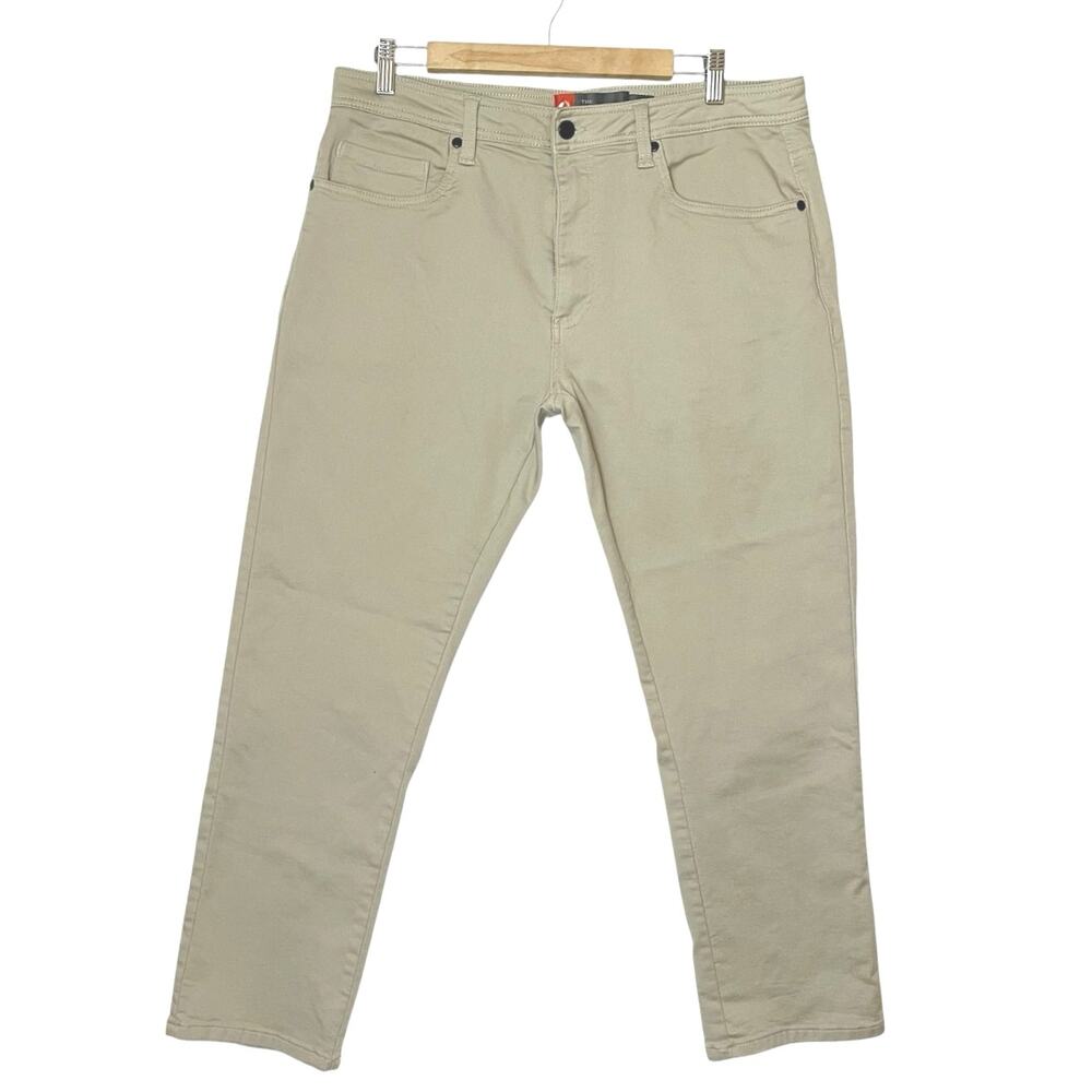 The American Outdoorsman 5 Pocket Freedom Stretch Tan Pants Size 34X30 Comfort